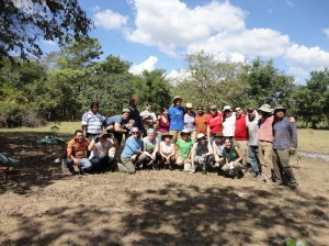 Equipo de Delegación y Personal de Asociación Mangle- Foto por José María Argueta